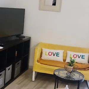 https://studio-au-coeur-de-viviers.hotels-rhonealpes.com
